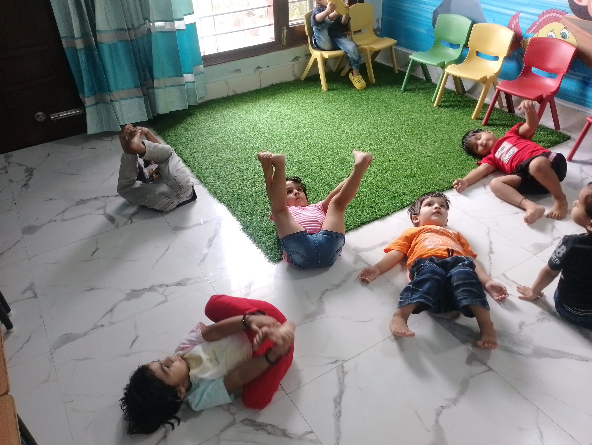 Little Yogis in Action at Growing Roots! 🌿🧘‍♂️
